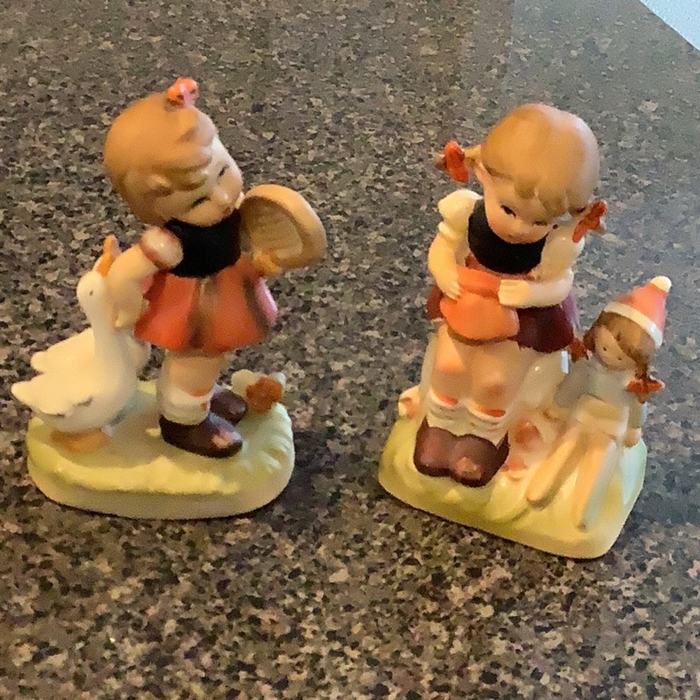 Vintage Erich Stauffer 5 1/2 inches tall knickknacks. Not Hummel Arnart